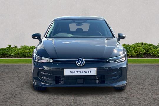 Volkswagen Golf Photo autoimg-b0d4d80c6e54f65ac9fa57cbeb2c954c25710cfa.jpg