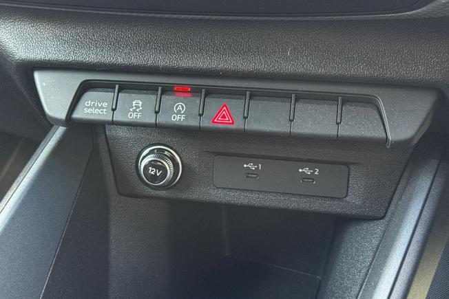 AUDI A1 Photo 38