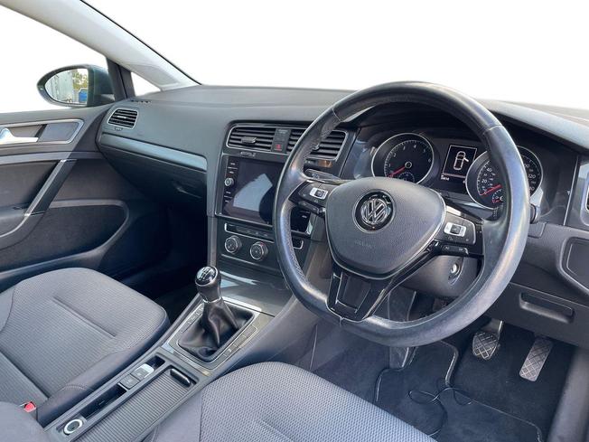 Volkswagen Golf Photo 6