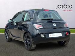 VAUXHALL Adam Photo 3