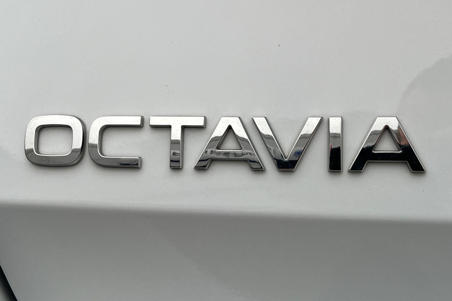 Skoda OCTAVIA Photo 39