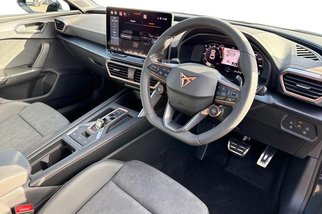 CUPRA Leon Photo 7