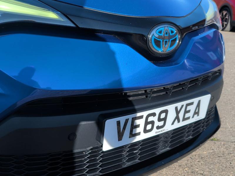 Used Toyota C-HR VE69XEA 27