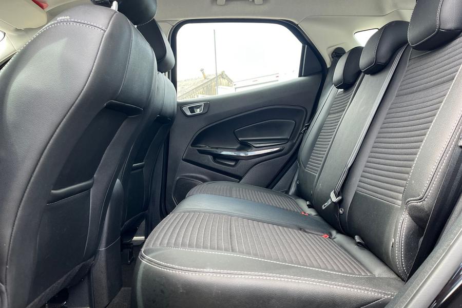 Ford ECOSPORT Photo autoimg-b0ebefc367bd994f9b55356b07c98a1754f038ae.jpg