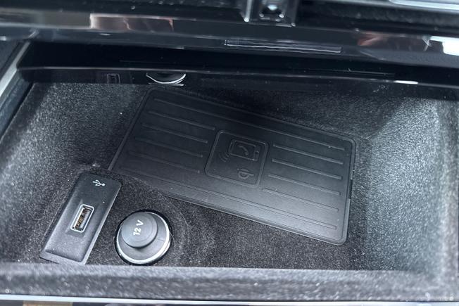 VOLKSWAGEN Touareg Photo 47