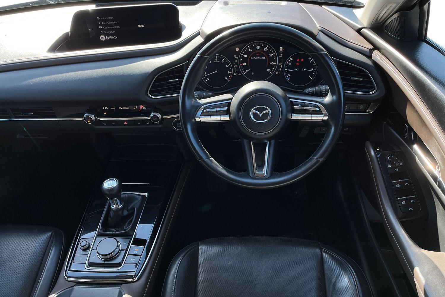 Mazda CX-30 Photo 10