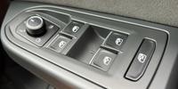 Volkswagen Golf Photo 16