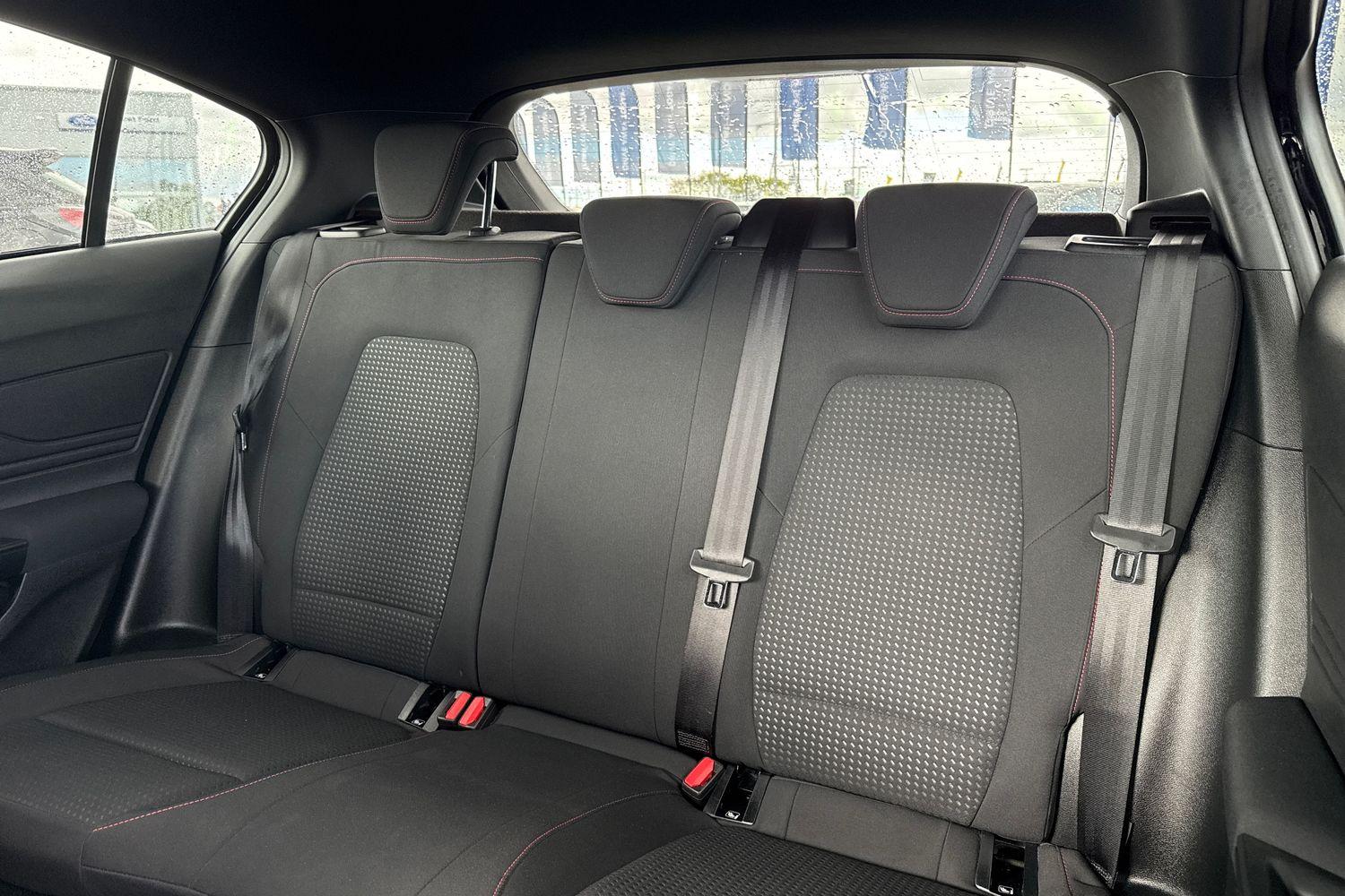 Ford Focus Photo 19