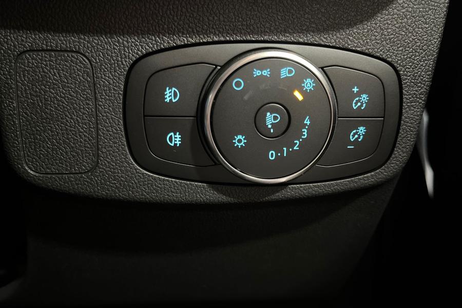 Ford Focus Photo autoimg-b0fc5fe0e0a2144d2bea6a54f6b4fe5eb73ed34c.jpg