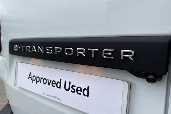 VOLKSWAGEN e-Transporter Photo 21