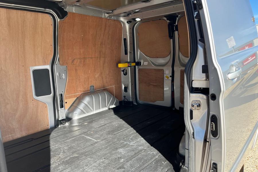 Ford TRANSIT CUSTOM Photo autoimg-b0ff171a4b5d2eeca23e477be106b06d47cff4db.jpg