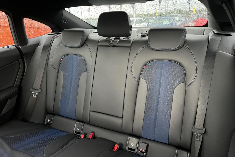 BMW 2 Series Gran Coupe Photo autoimg-b107eeb465b0c5872fb5dd4ca3dbe2ece0314b73.jpg