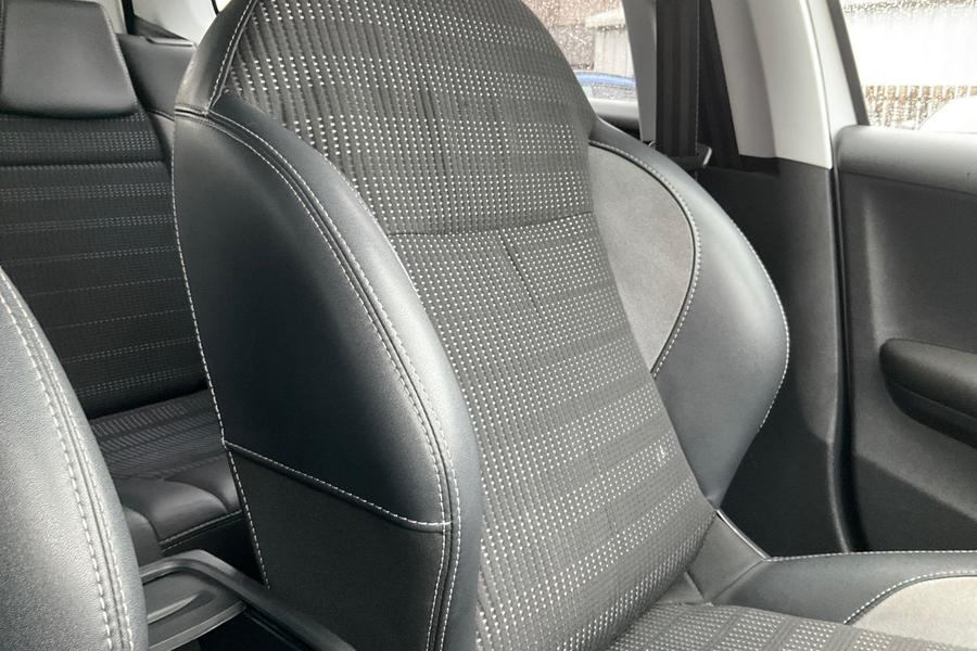Peugeot 2008 Photo autoimg-b109fb4b4c55e1ef31a82783d6f8807d3a1ba481.jpg