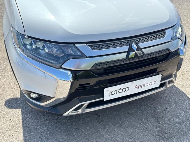 MITSUBISHI Outlander Photo 33