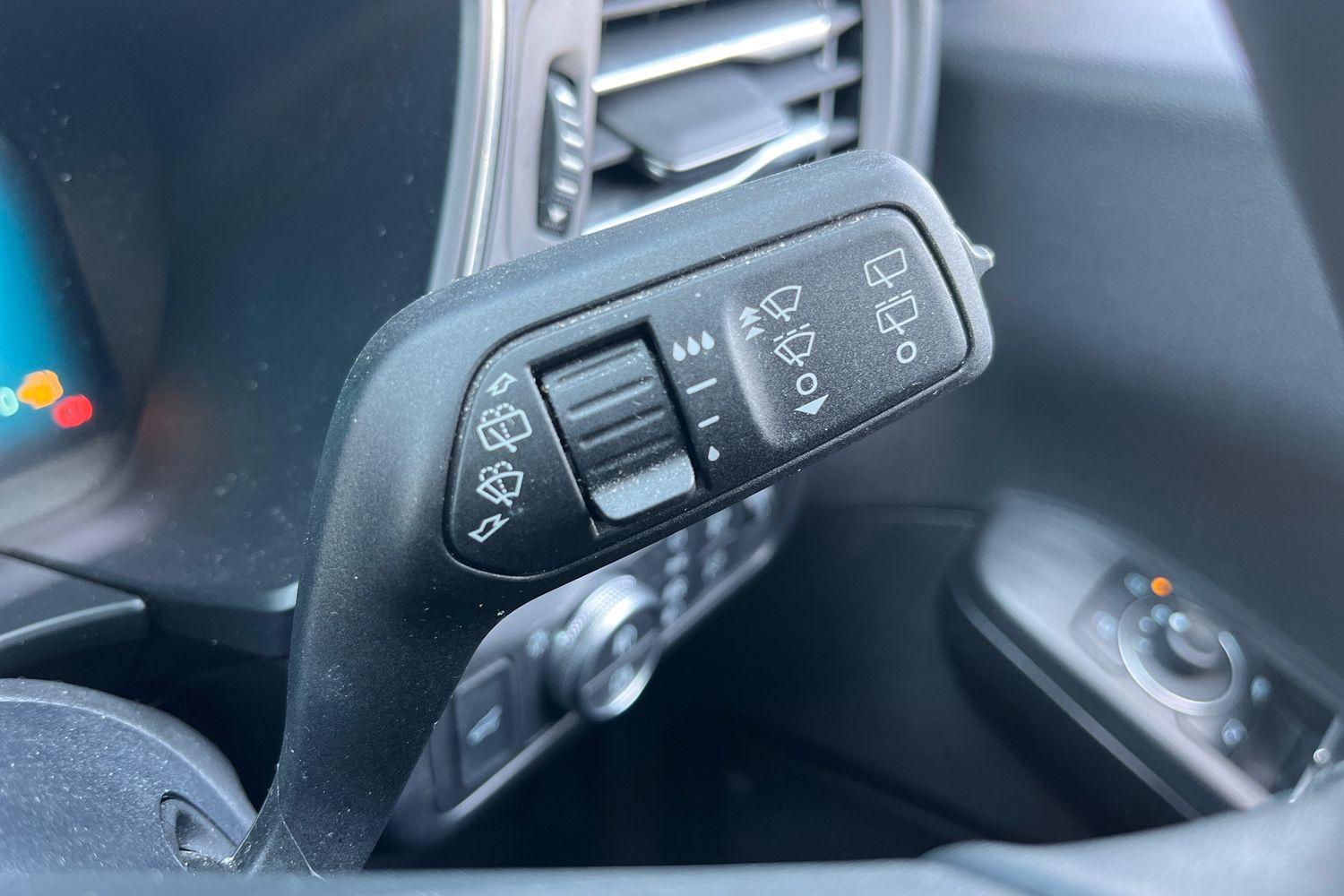 Ford KUGA Photo 14