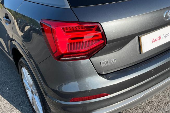 Audi Q2 Photo 25