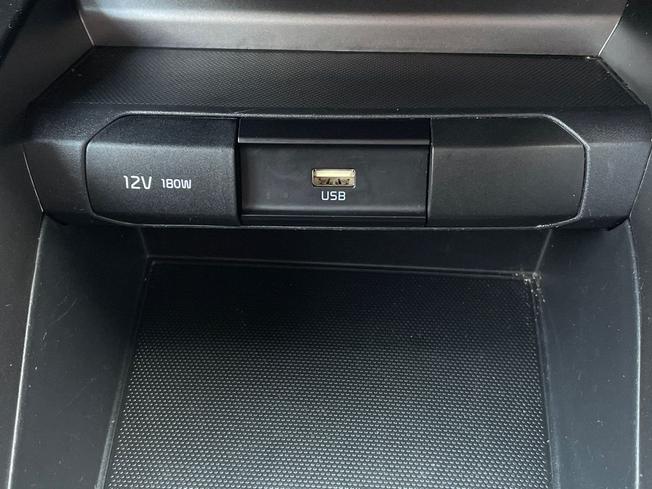 KIA Stonic Photo 42