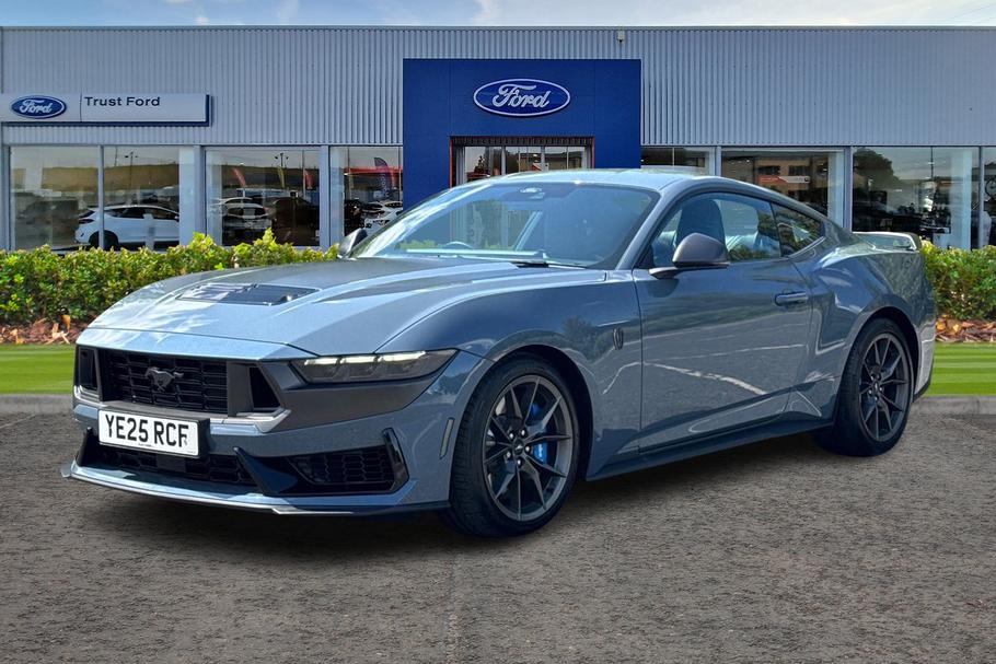 Used Ford MUSTANG 5