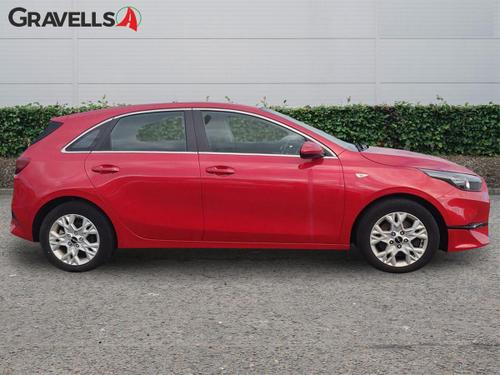 Kia CEED Photo autoimg-b111ebde21d2fac9ec1916879c7aa348a0a5a3d0.jpg