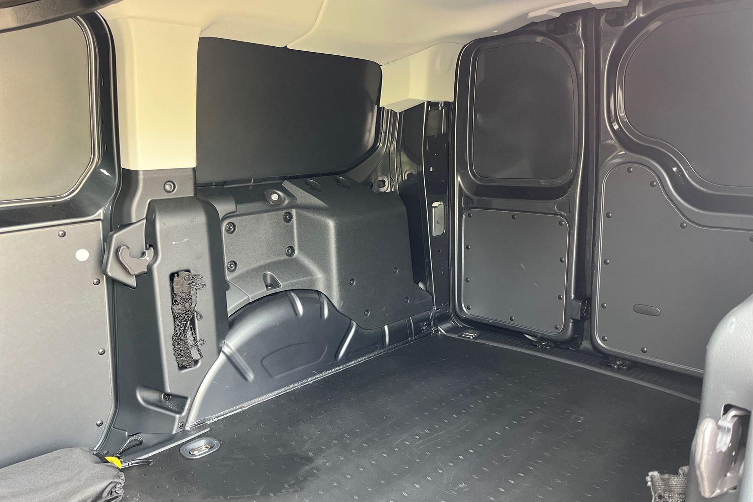 Ford Transit Connect Photo 3