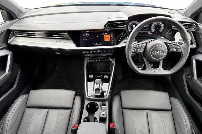 AUDI A3 Photo 10