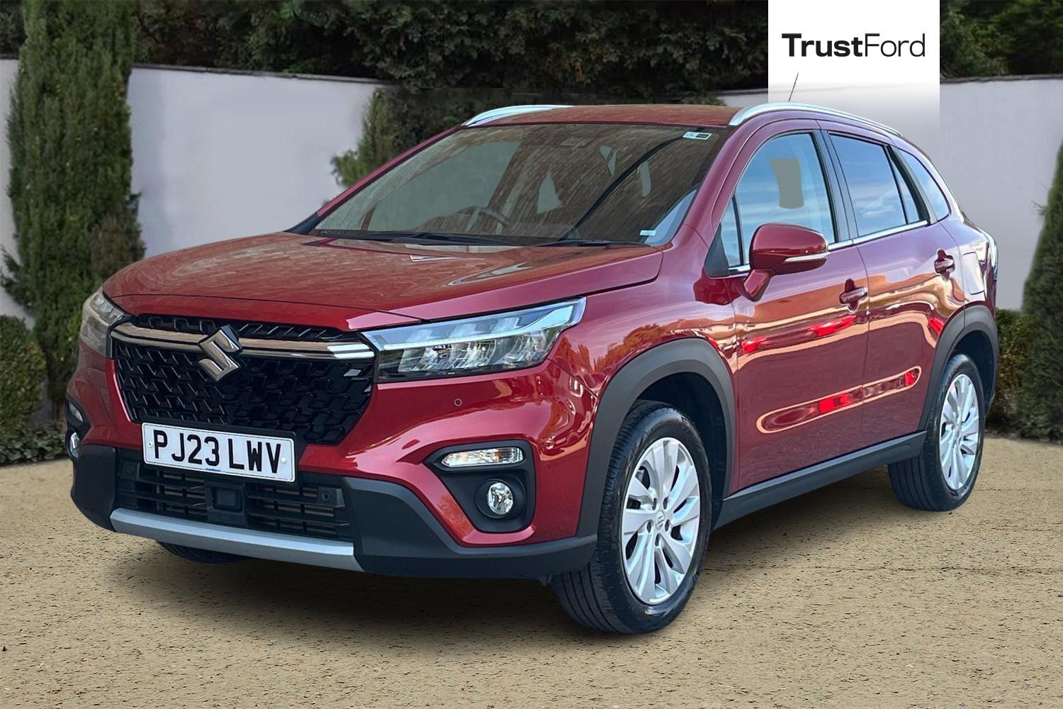 Suzuki S-Cross Photo 4