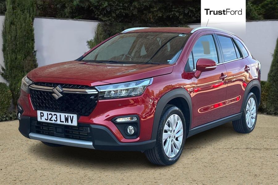 Suzuki S-Cross Photo autoimg-b11b61e4e31d448e1871f561c617037a52307ca1.jpg