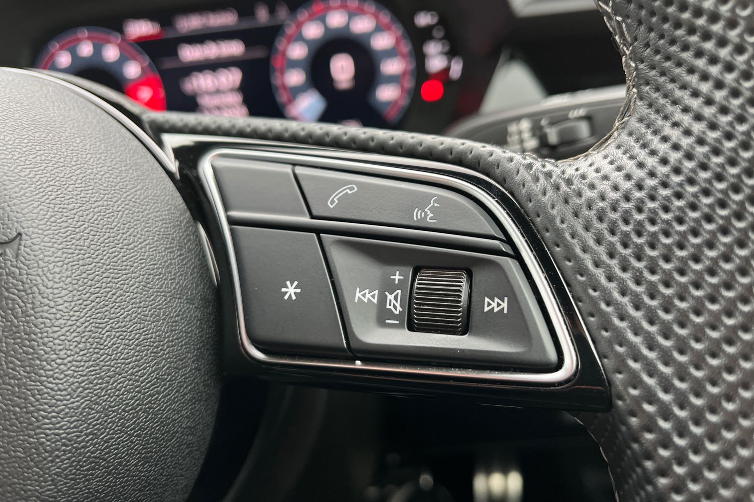 Audi S3 Photo 35