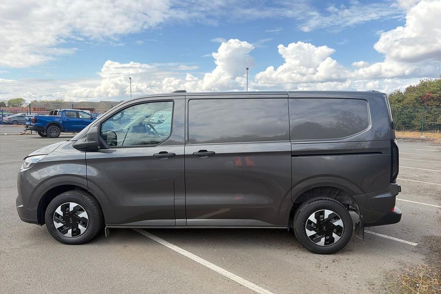 Ford TRANSIT CUSTOM Photo autoimg-b11ee9a360ed19ff08823e1efbdbded3119553b0.jpg