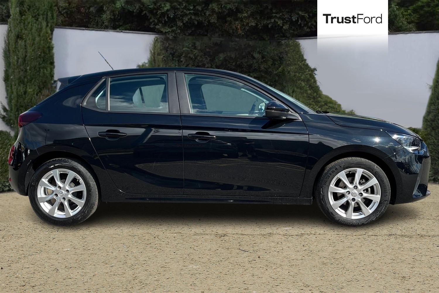 Vauxhall Corsa Photo 2