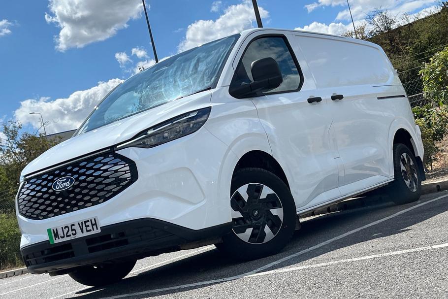 Used Ford E-TRANSIT CUSTOM MJ25VEH 25