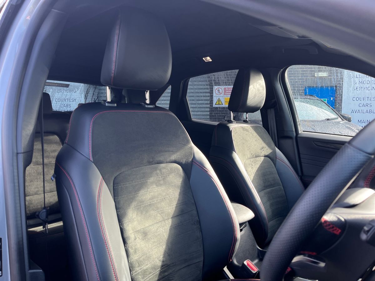 Ford Kuga Photo 27