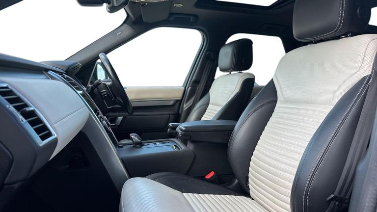 Used Land Rover Discovery WL73ARZ 3