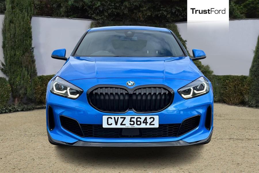 BMW 1 Series Photo autoimg-b12bb6fd1bfe381008a4a74b6930a9451582da43.jpg