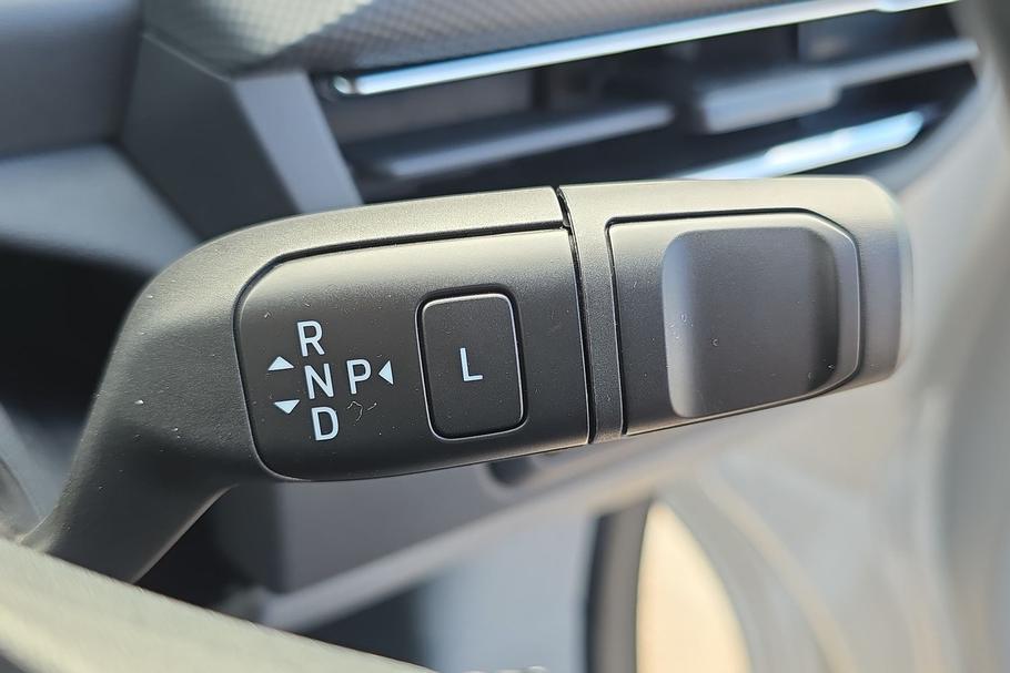 Used FORD TRANSIT CUSTOM WP75YAG 9