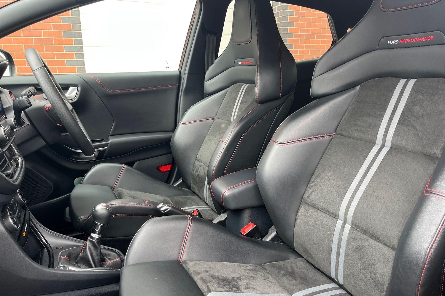 Ford Puma Photo 18