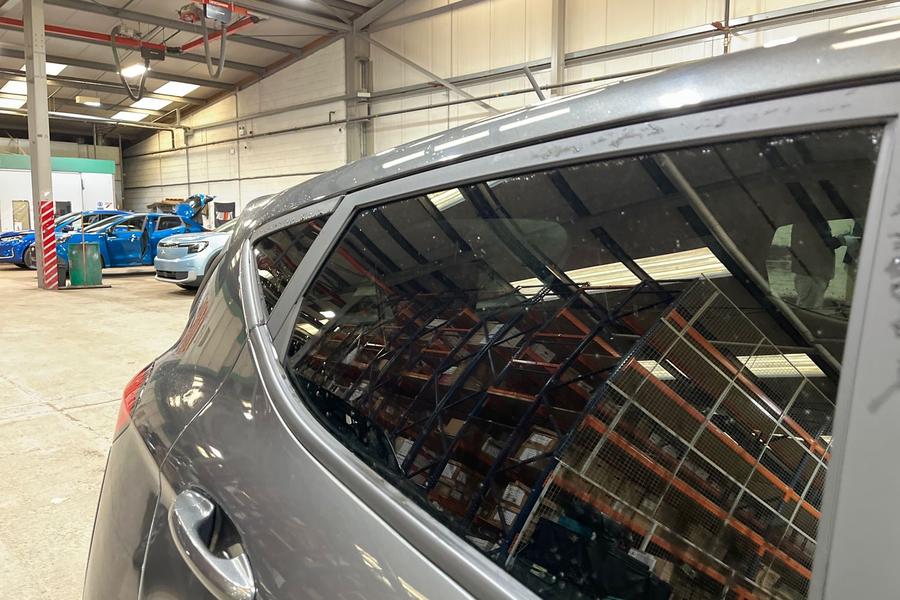 Ford FIESTA Photo autoimg-b134dc3613f78548fb12194cf6c50100a4811bed.jpg