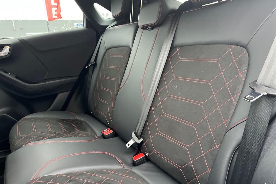 Ford PUMA Photo autoimg-b13d0f962e0c1a10261763e424c3f155208bd3ec.jpg