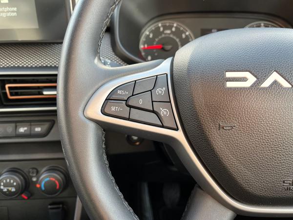 Dacia Sandero Stepway Photo autoimg-b13ee9fe8084d3d3556d53f525ea18e2221bb701.jpg