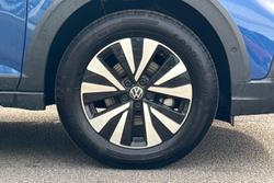 VOLKSWAGEN Taigo Photo 5