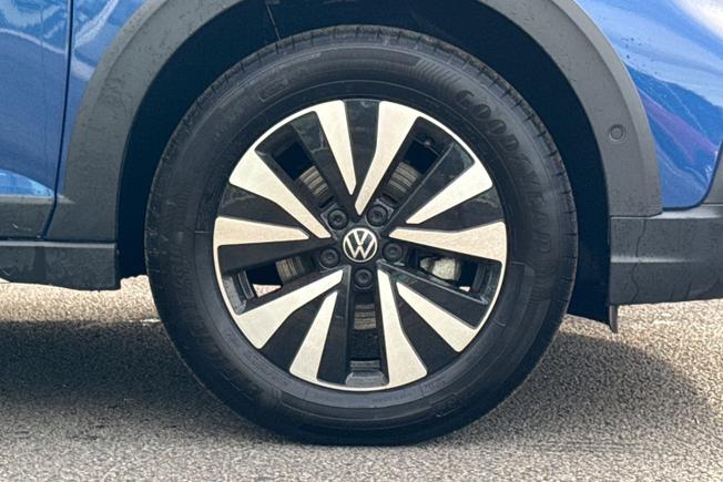 VOLKSWAGEN Taigo Photo 5