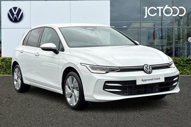 Used 2026 VOLKSWAGEN Golf 1.5 TSI Match Hatchback 5dr Petrol Manual Euro 6 (s/s) (150 ps) White at JCT600