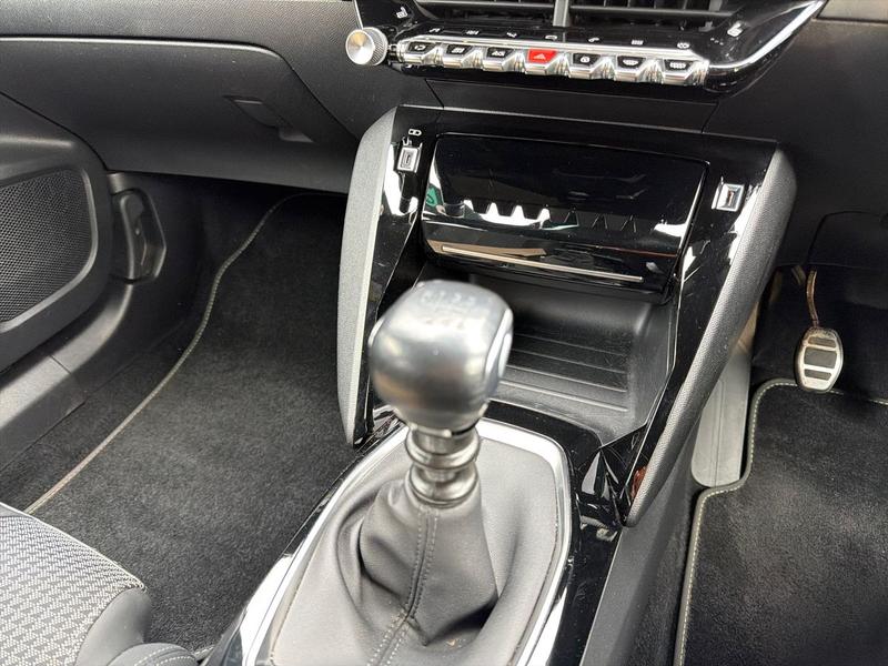 Used Peugeot 2008 NV72GXW 23
