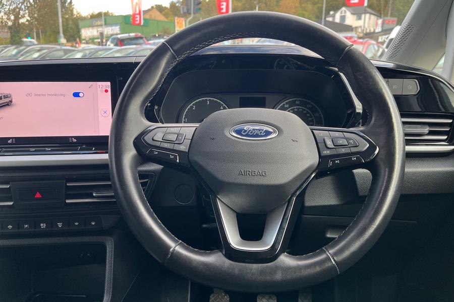 Ford TOURNEO CONNECT Photo autoimg-b147b6165a7b108bb6032d5590d66adddd80fa56.jpg