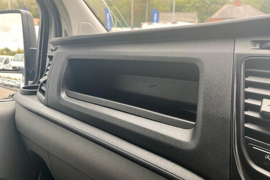 Ford TRANSIT CUSTOM Photo autoimg-b14ac7df9d8cebbe08f4dd395d8e05f54897f4a5.jpg