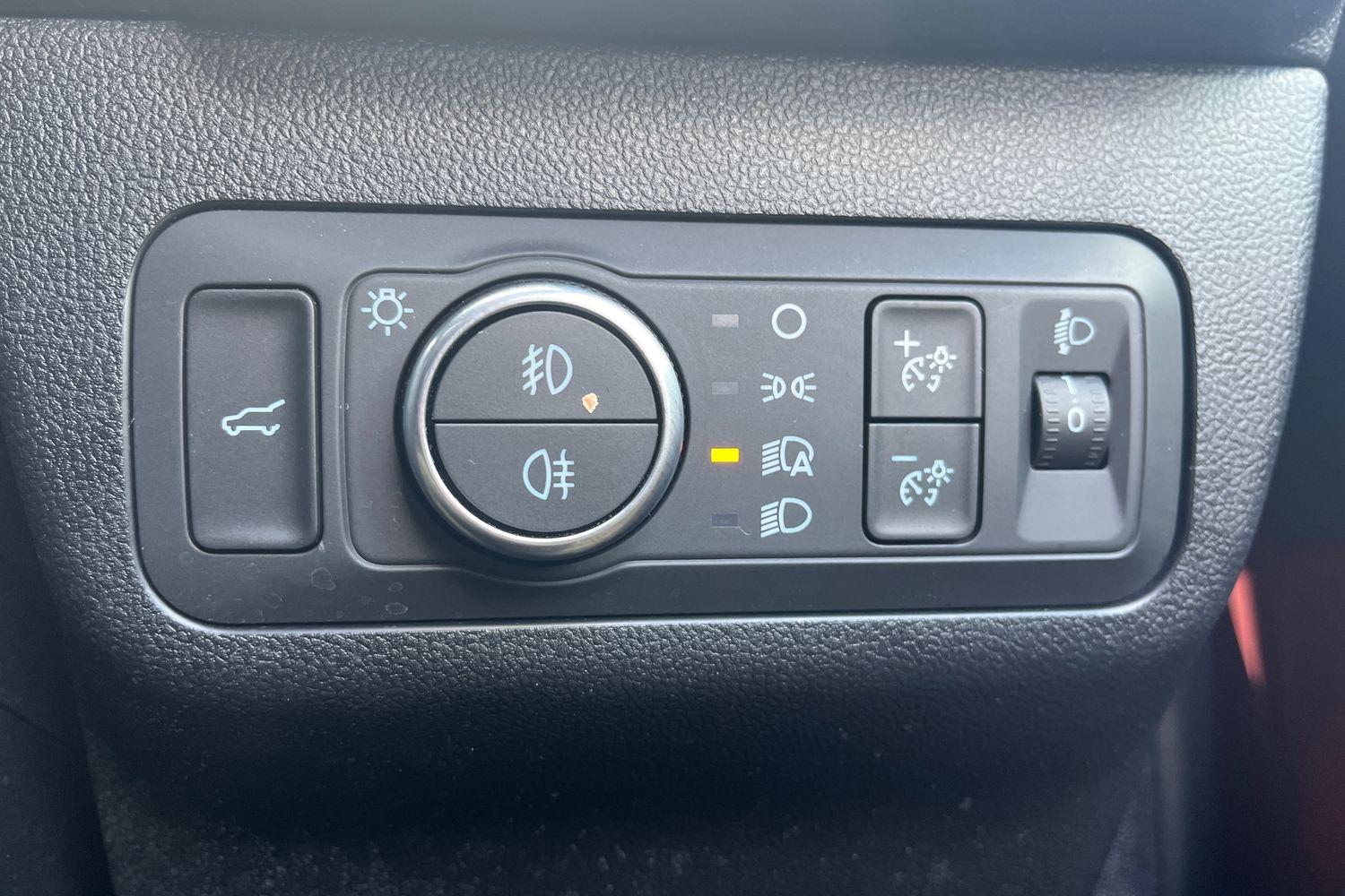 Ford KUGA Photo 29