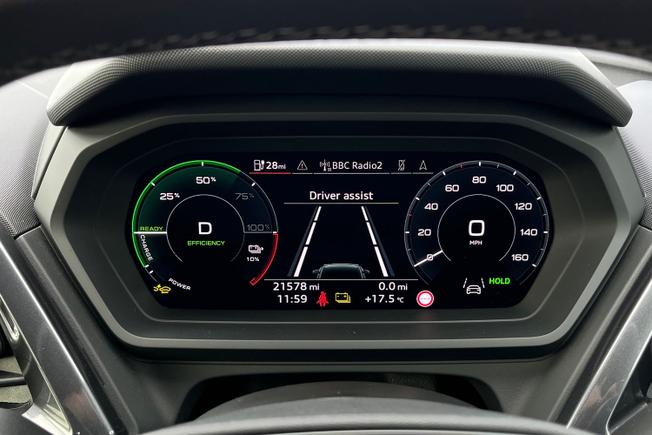 Audi Q4 E-Tron Photo 15
