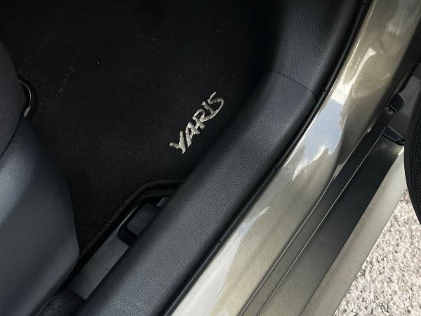 Toyota Yaris Photo autoimg-b158e4404572c5c4f9df36066e3e60aac2154114.jpg