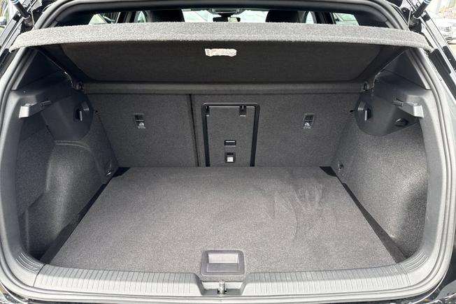 Volkswagen Golf Photo 12