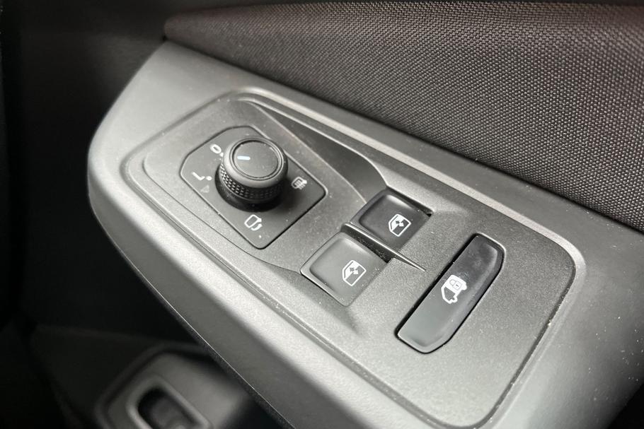 Used Ford TRANSIT CONNECT WV75YRN 22